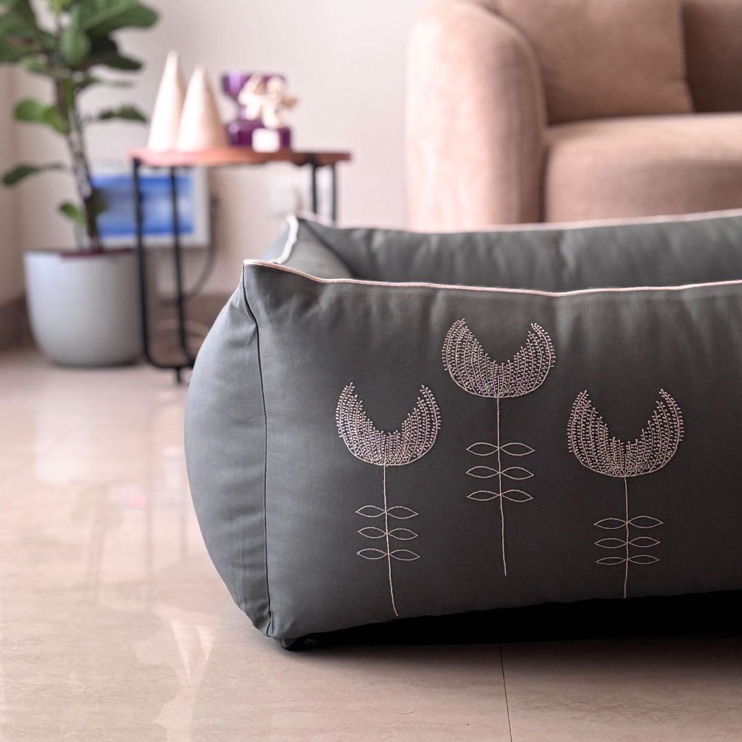 Washable dog beds Dubai | PoochMate UAE Beds