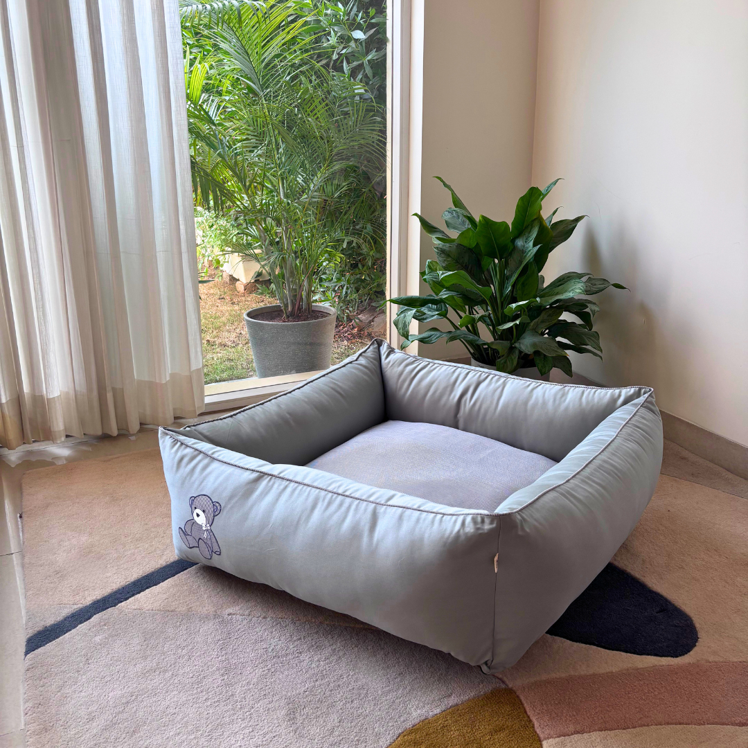 PoochMate Mint Green Teddy Dog Bed