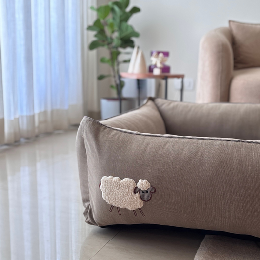 PoochMate Sawdust Linen & Herringbone Sheep Bolster Dog Bed