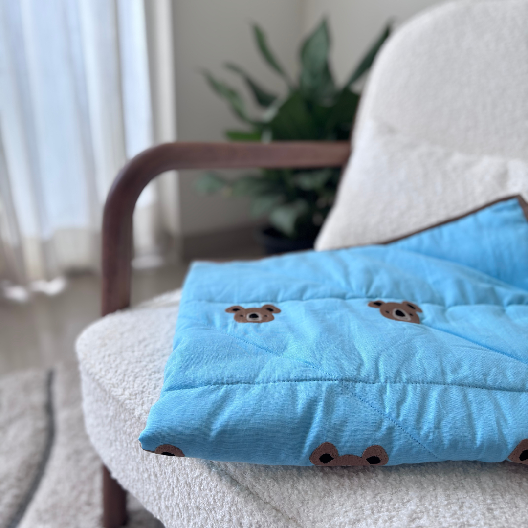 Cotton Dog blankets Dubai | Cotton Pet blankets UAE | Soft dog blankets Dubai | Dubai online pet store