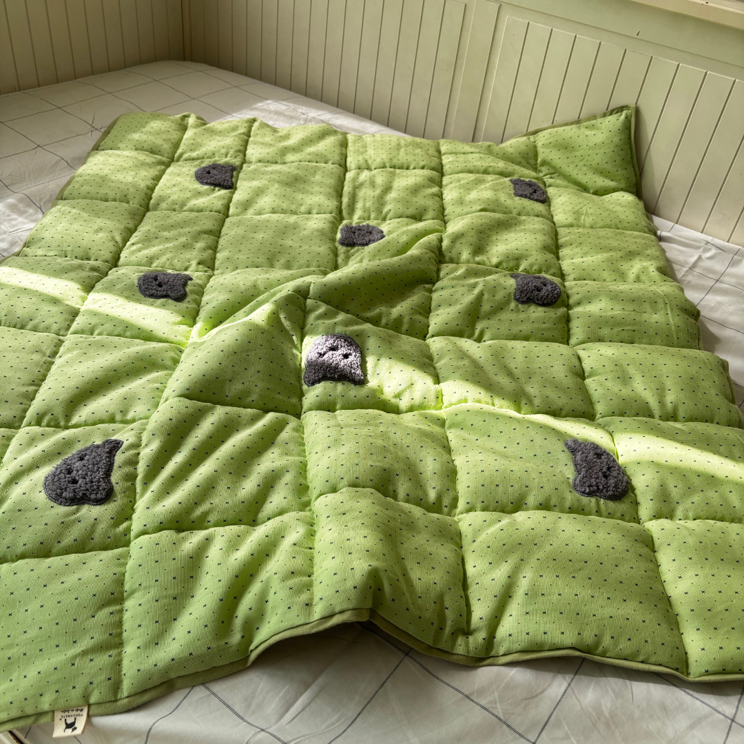 PoochMate UAE | Soft puppy blankets Dubai