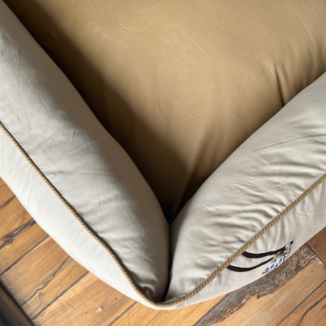 PoochMate OAK 3.0 : Hanging Monkeys Beige & Sand Bolster Dog Bed : Large