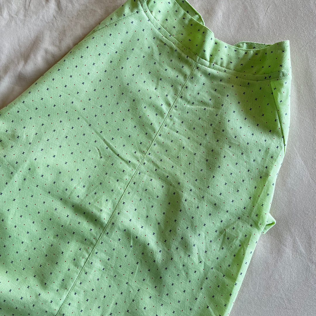 PoochMate OAK 3.0 : Pista Linen Dog Shirt with Seahorse Size 18