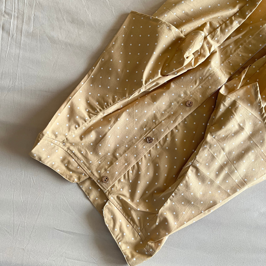 PoochMate OAK 3.0 : Turtle Beige Polka Dog Shirt Size 16