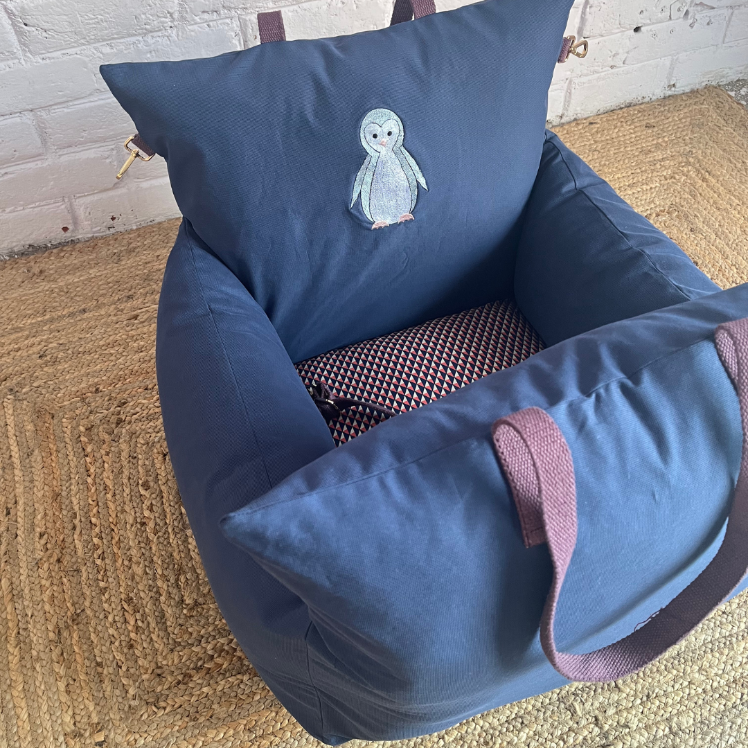 PoochMate OAK 3.0 : Penguin Blue Travel Dog Bed Small