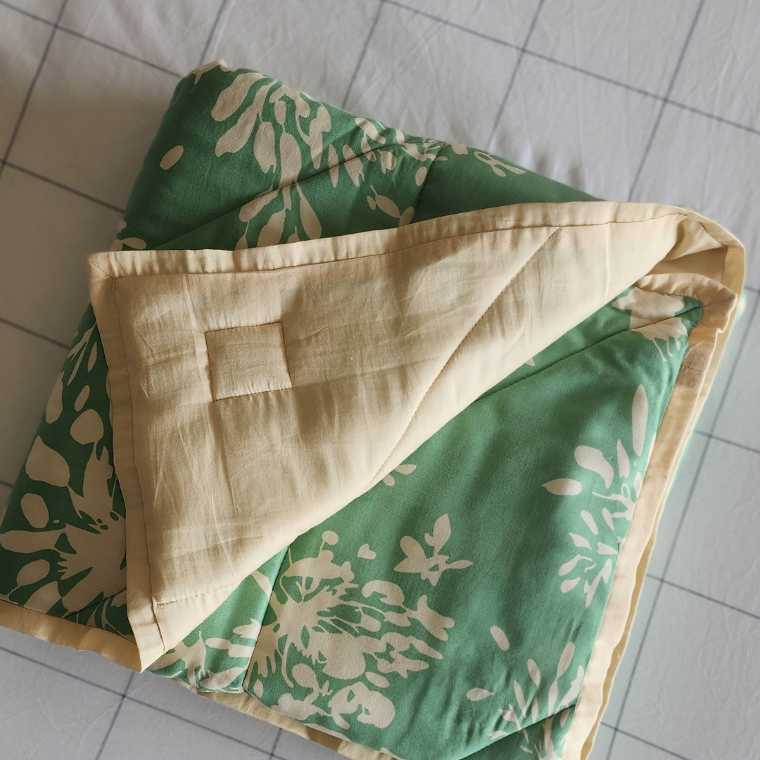 Soft puppy dog blankets Dubai | Soft Blankets for dogs Dubai