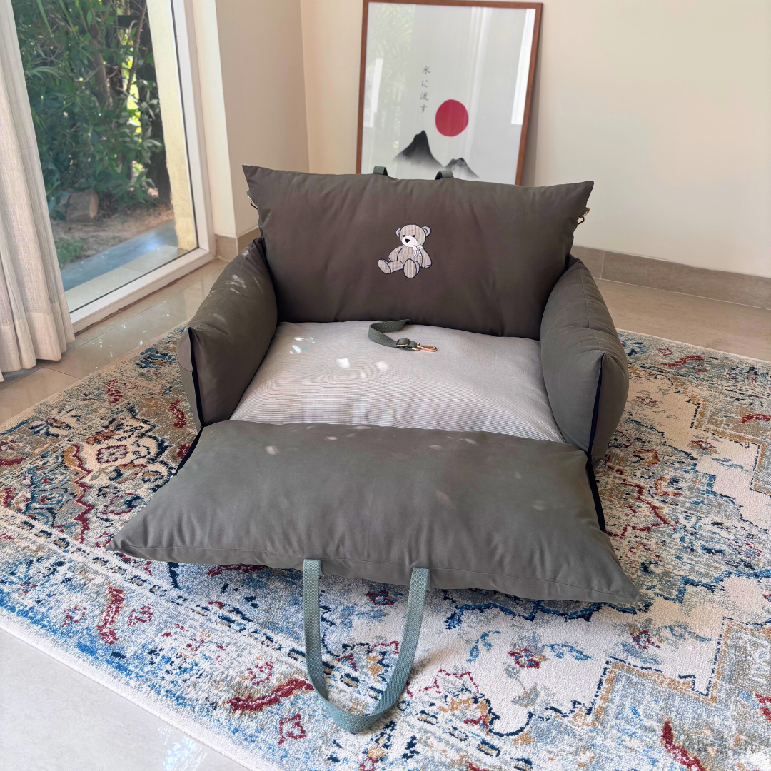 PoochMate Travel Beds | PoochMate Car Seats | PoochMate UAE| Pet Travel Beds Dubai | Pet Car Seats Dubai | Large dog car seat covers | Best car seats for dogs Dubai