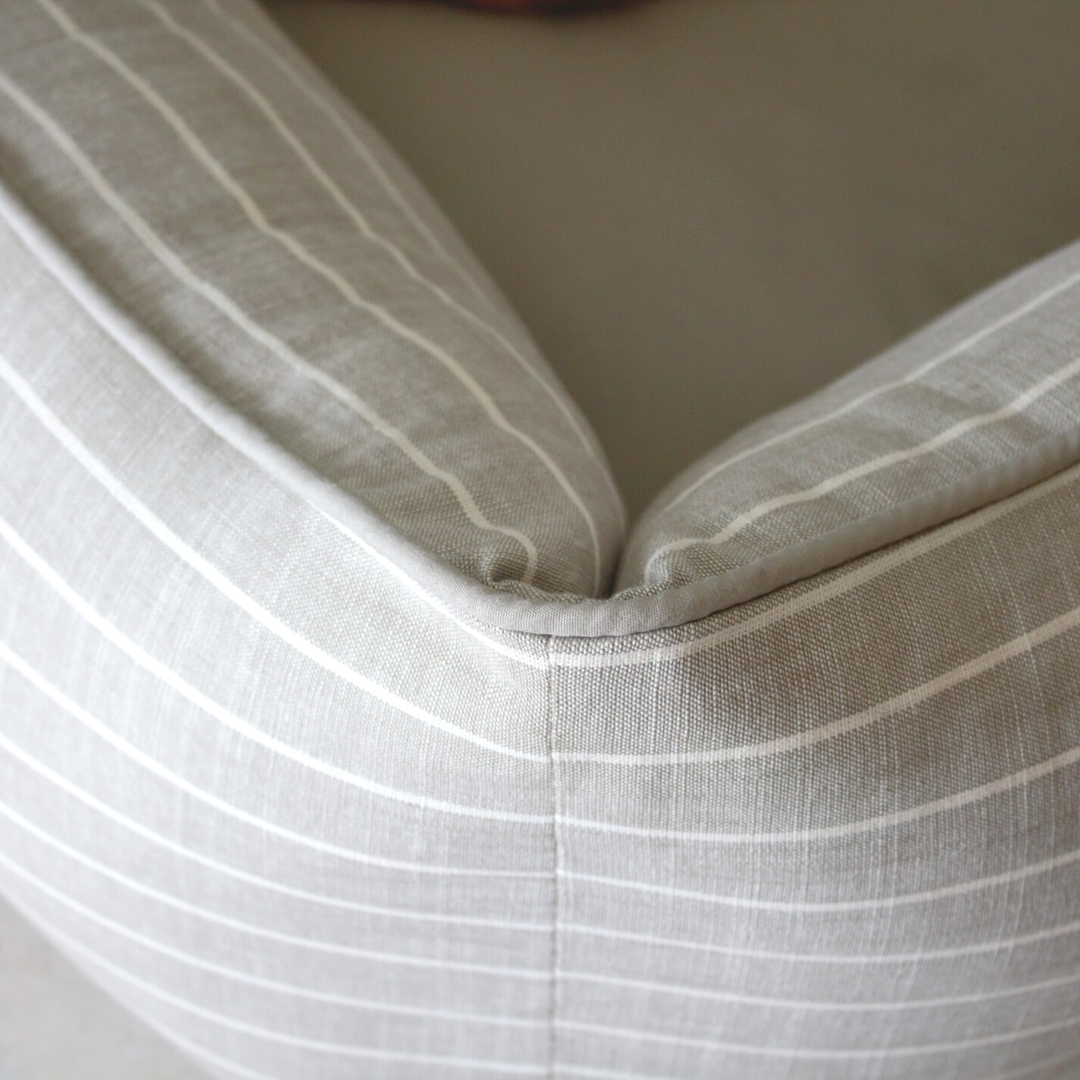 PoochMate Sand Stripe Linen Dog Bed