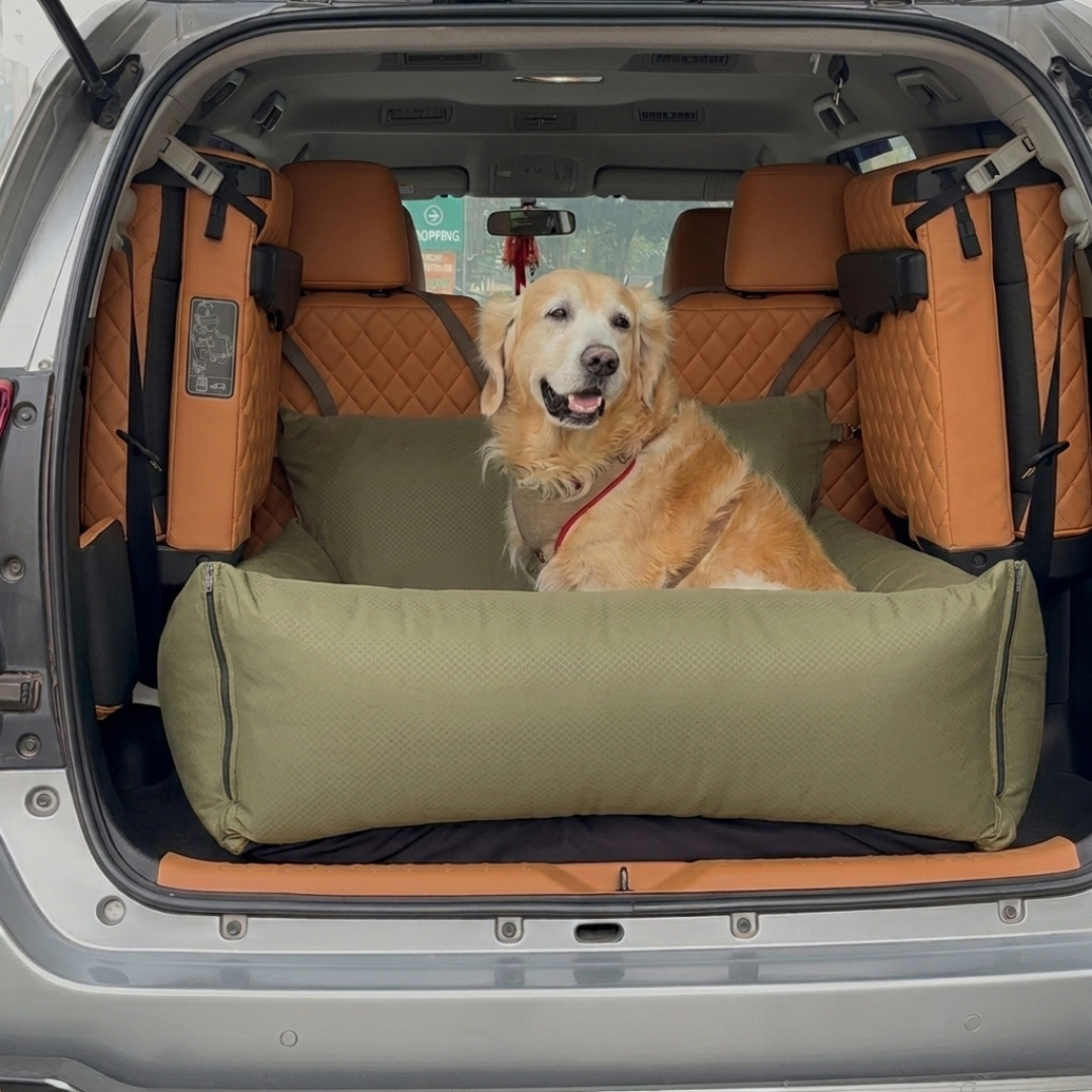 Boot Car seats for dogs | Large dog car seat for SUV| SUV Boot car seat for dogs UAE| XL Dog Car seats | XL Dog Travel beds Dubai