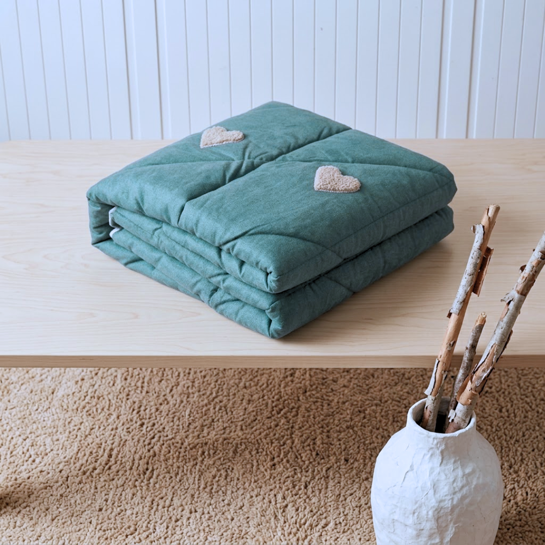 PoochMate Blanket | Soft cotton dog blanket Dubai| Soft blankets for pets Dubai | Best dog blankets online UAE