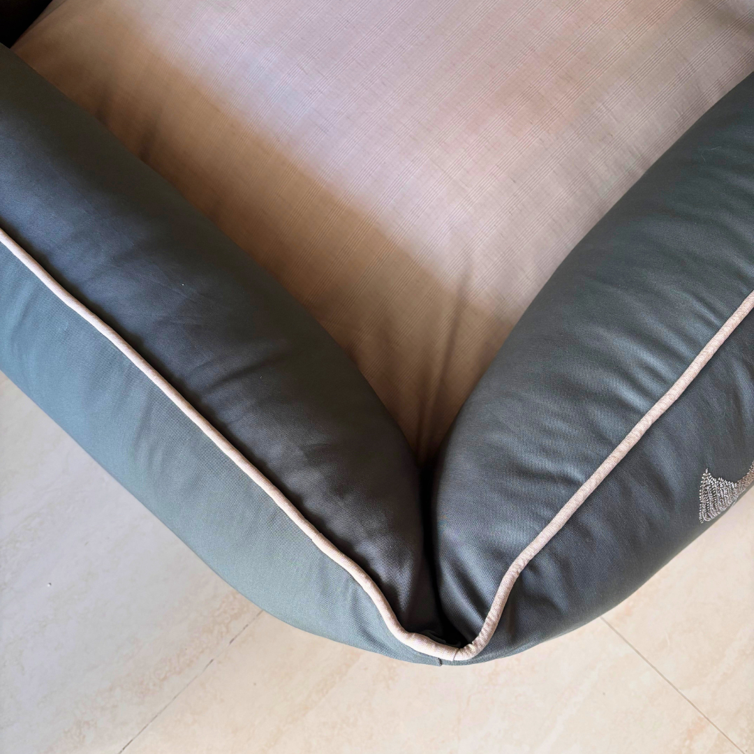 Washable dog beds Dubai | PoochMate UAE Beds
