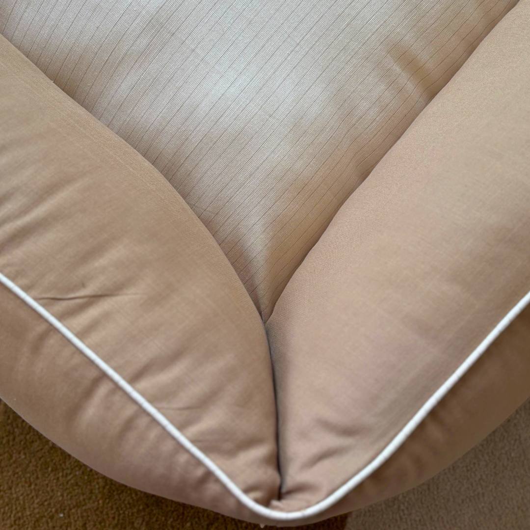 PoochMate UAE | Dog Beds with removable covers online Dubai | Large washable dog beds Dubai | Dog Beds UAE