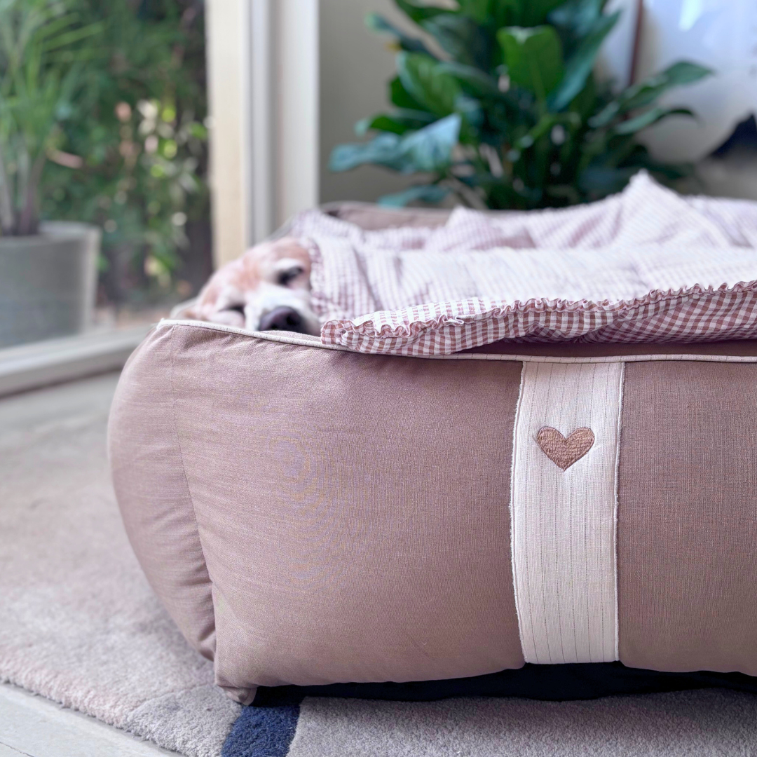 PoochMate French Beige Linen Dog Bedding Set