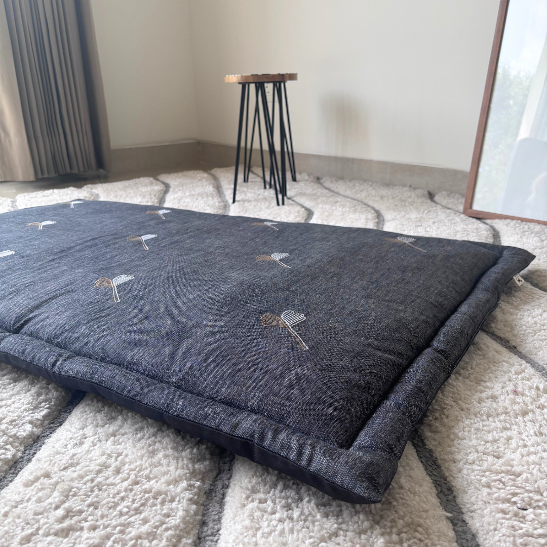 Fluffy dog beds Dubai | Mats for large dogs | Crate mats for dogs UAE