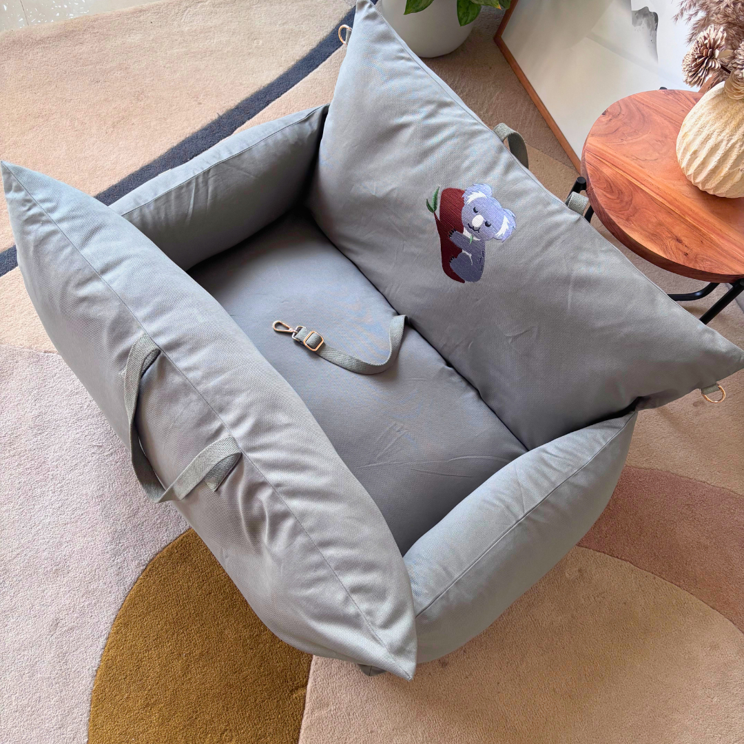 PoochMate Travel Bed for Medium Dogs : Textured Green Koala