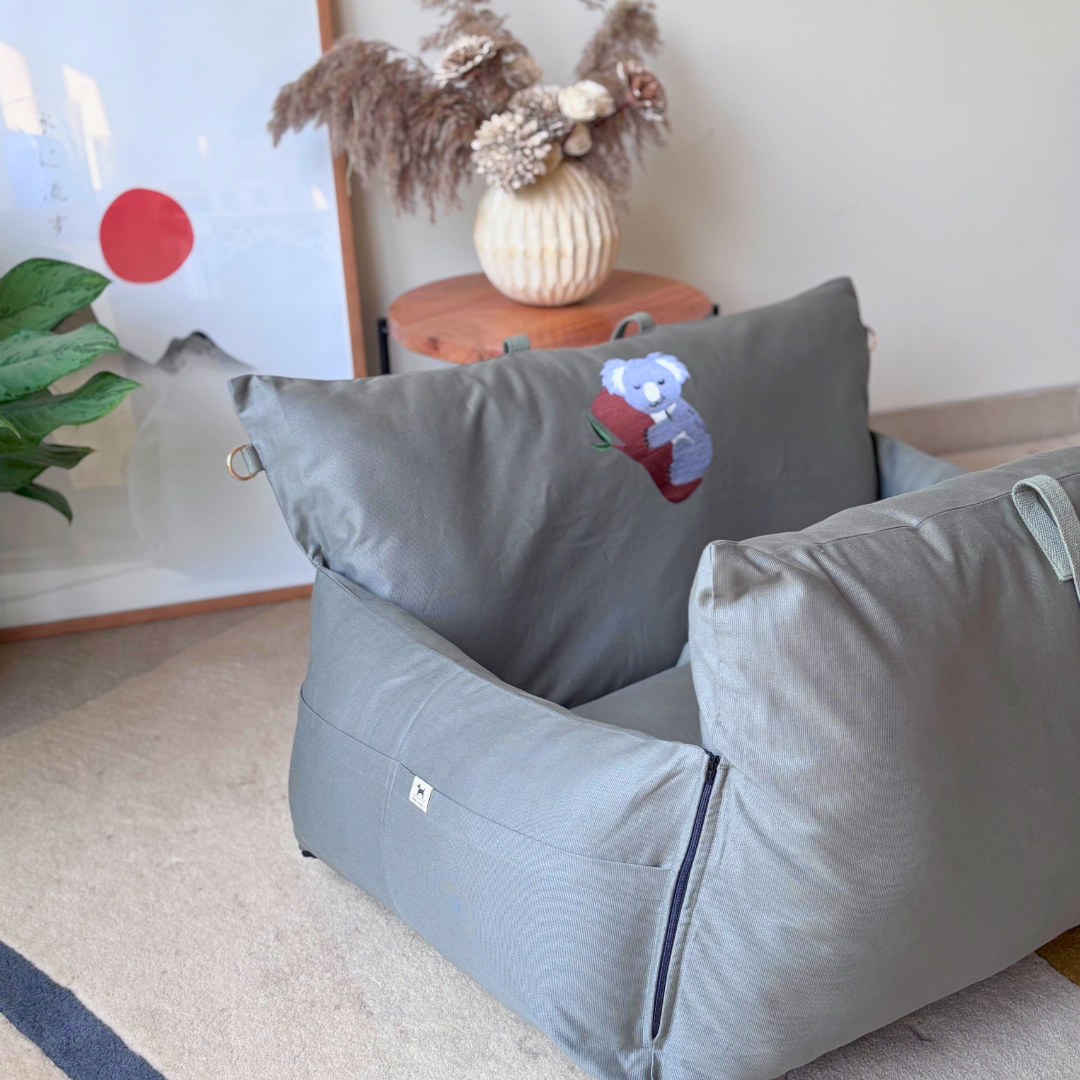 PoochMate Travel Dog Bed | Dog Car Seats online UAE| Travel beds for large dogs | Large dog car Seats Dubai