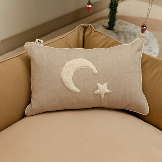 PoochMate OAK BOHO Beige Linen Flat Pillow : Moon Star
