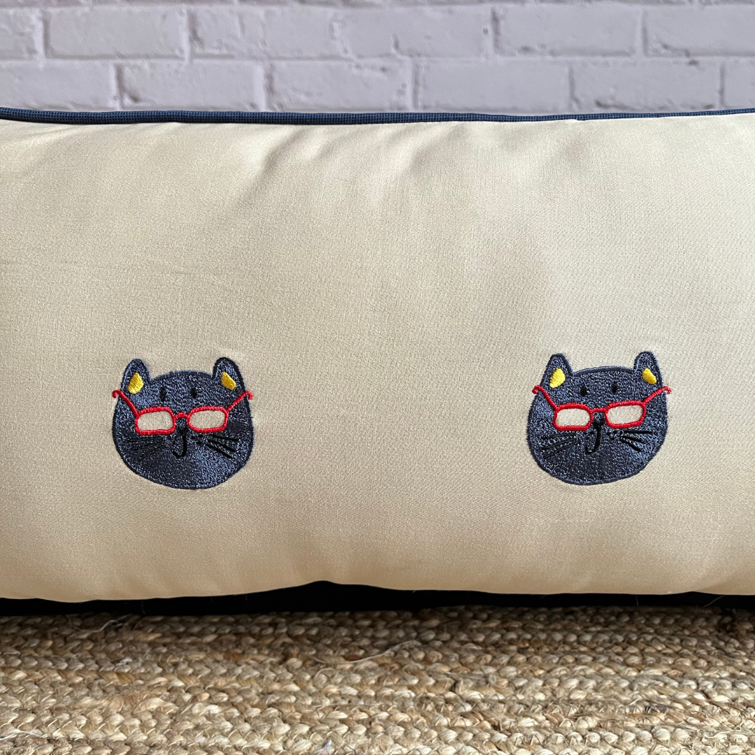 PoochMate OAK 3.0 :  Nerdy Cats Beige & Blue Bolster Dog Bed : Medium