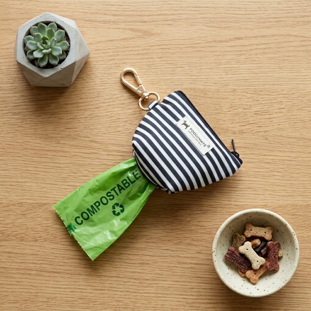 Poop bag dispenser | Dog waste bag dispenser | Dog poop bag for leash | Dog waste pick up bags online India | PoochMate Travel Bed