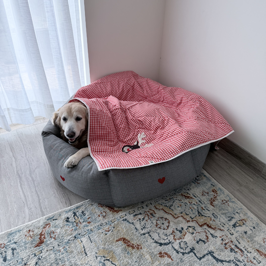 Cotton Dog Blankets Dubai | Soft Puppy Blankets | Washable dog blankets Dubai | Dog Blanket for bed