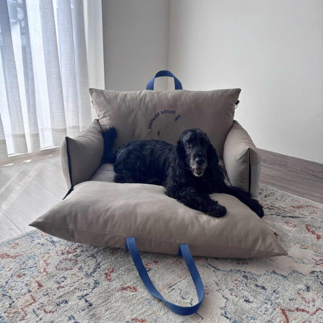 Dog Travel Beds | Car seats for dogs online Dubai | Large dog car seats Dubai| PoochMate UAE
