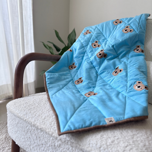 Cotton Dog blankets Dubai | Cotton Pet blankets UAE | Soft dog blankets Dubai | Dubai online pet store