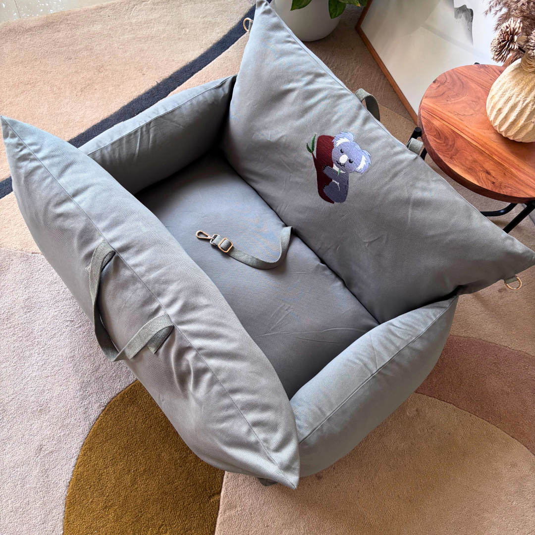 PoochMate Travel Dog Bed | Dog Car Seats online UAE| Travel beds for large dogs | Large dog car Seats Dubai