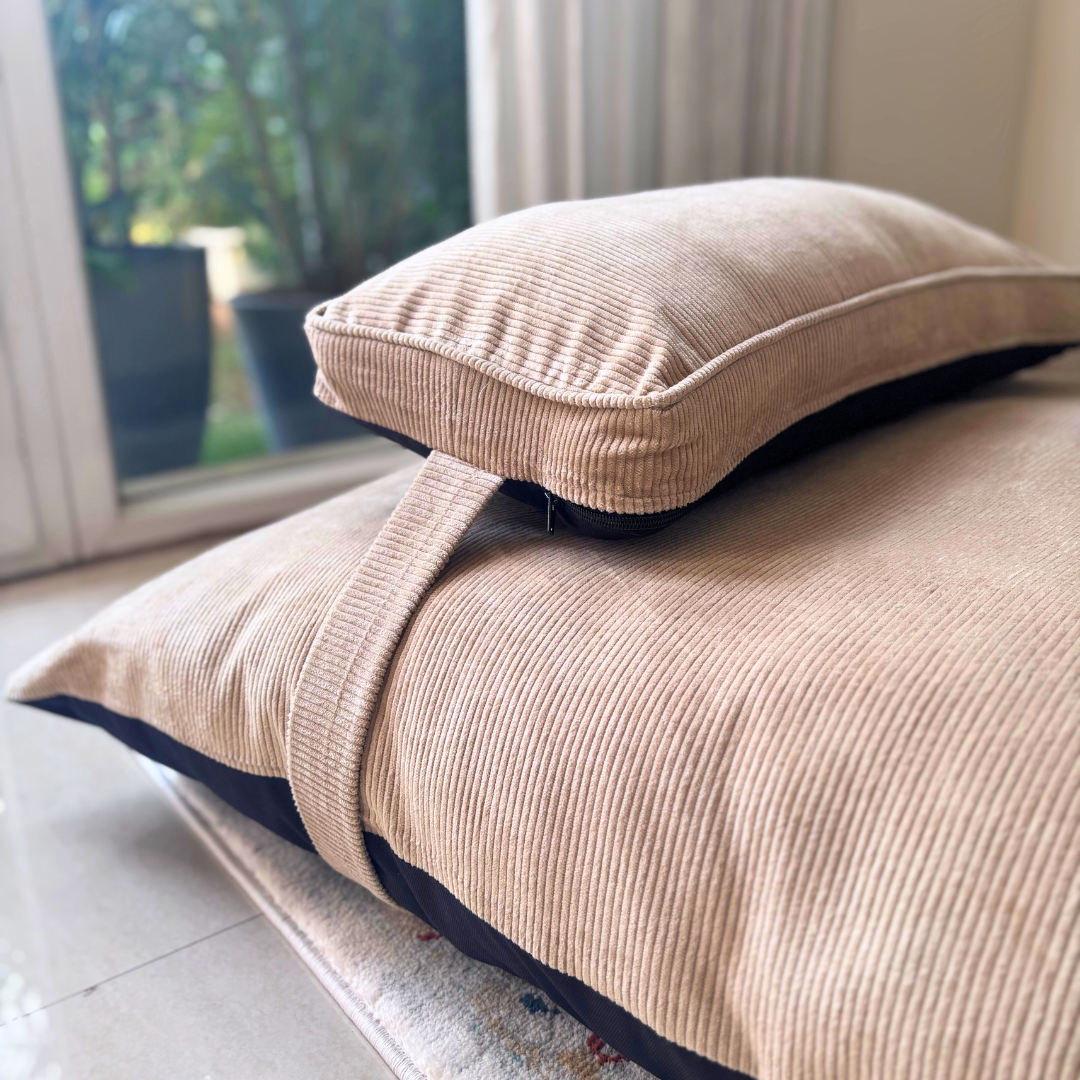 Flat Dog Beds Dubai | Dog bed with washable covers | Best dog beds online Dubai