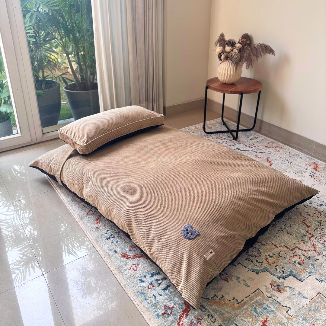 Large Dog Beds Dubai | Dog bed with removable covers | Best dog beds online Dubai
