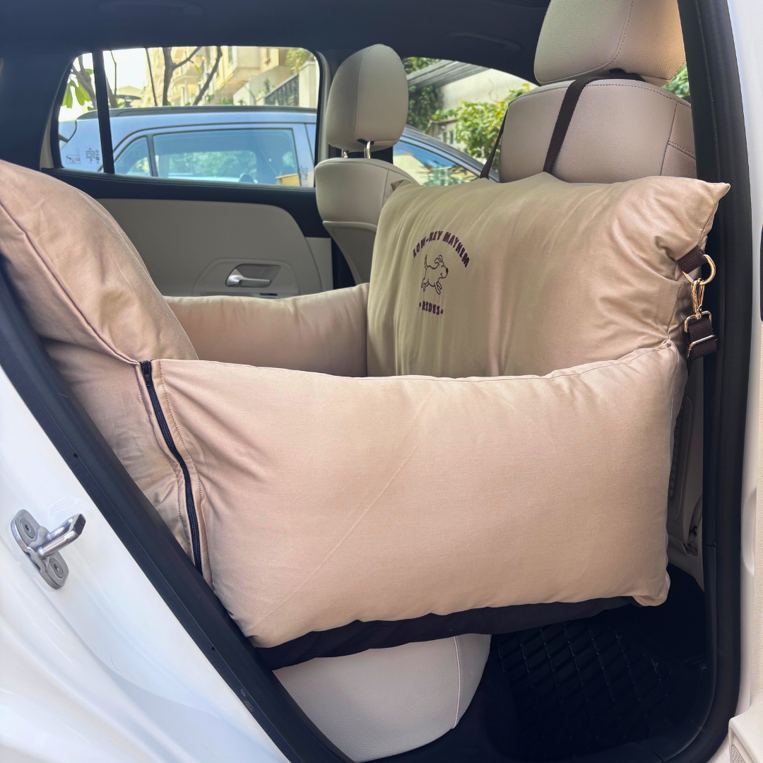 PoochMate UAE| Travel Dog Beds | Car seats for large dogs Dubai| Dog Travel beds UAE