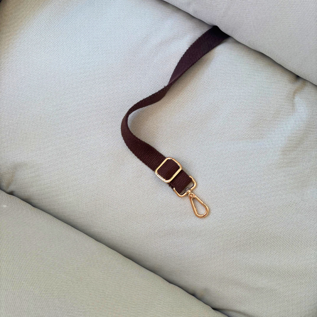 PoochMate Car Seat | PoochMate Travel Bed| Dog Car Seats Dubai| Pet Travel Beds Dubai | Large dog car seats online UAE