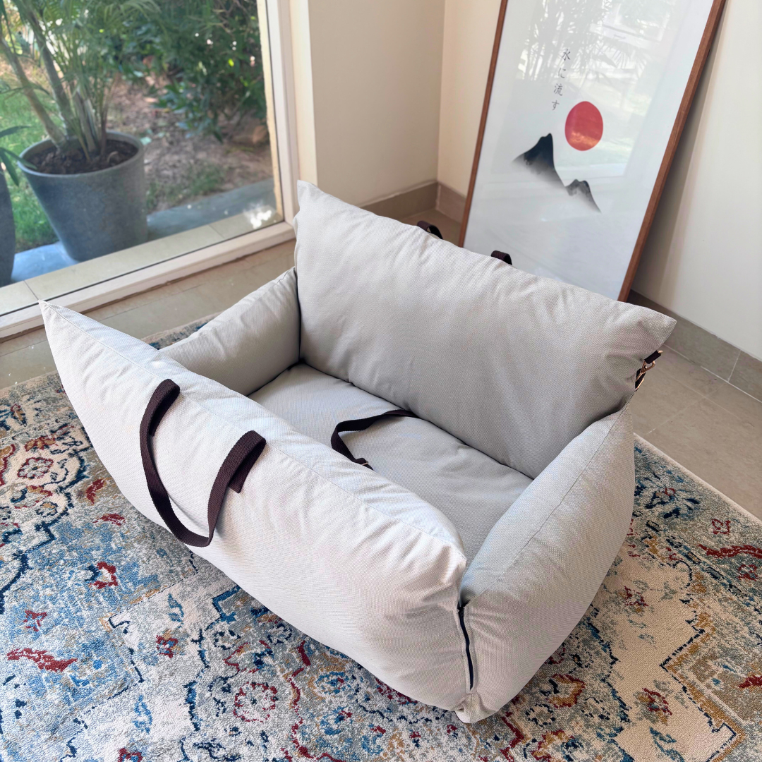 PoochMate Car Seat | PoochMate Travel Bed| Dog Car Seats Dubai| Pet Travel Beds Dubai | Large dog car seats online UAE