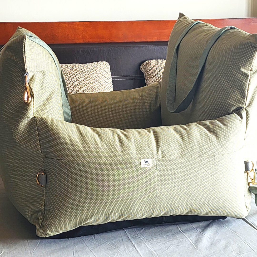 Travel Dog Beds | car Seats for small dogs UAE